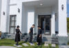 เลือกกล้องวงจรปิดบ้าน: หยุดเสียเงินเพราะความเชื่อผิดๆ ที่บอกว่า ‘ยิ่งแพงยิ่งดี’ เลือกกล้องวงจรปิดบ้าน: หยุดเสียเงินเพราะความเชื่อผิดๆ ที่บอกว่า 'ยิ่งแพงยิ่งดี'
